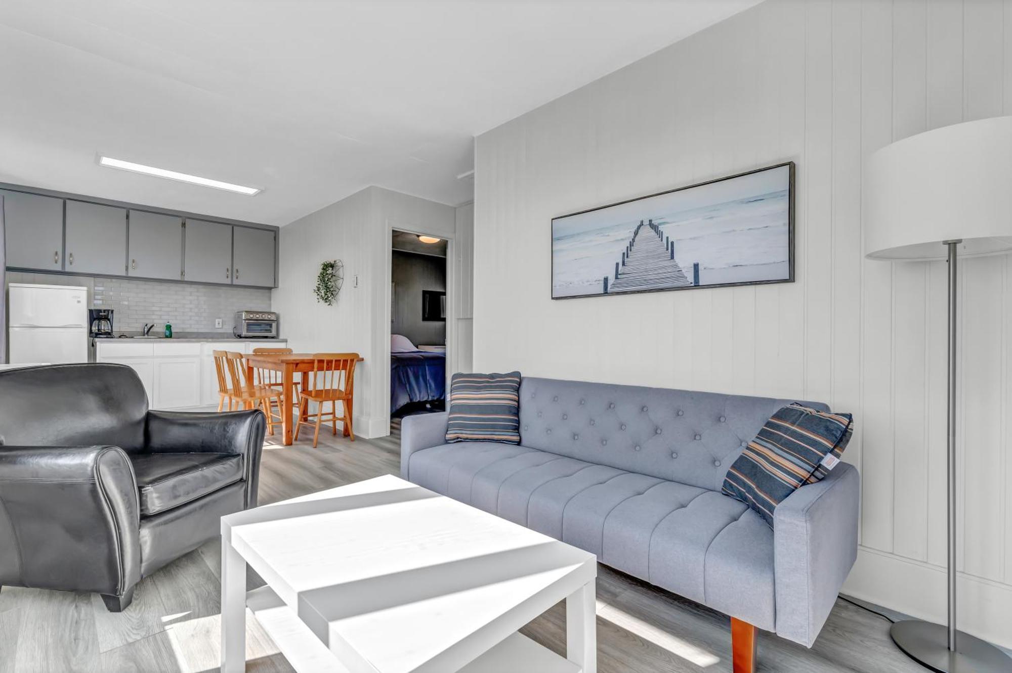 Cape View Motel & Cottages Mavilette Екстер'єр фото