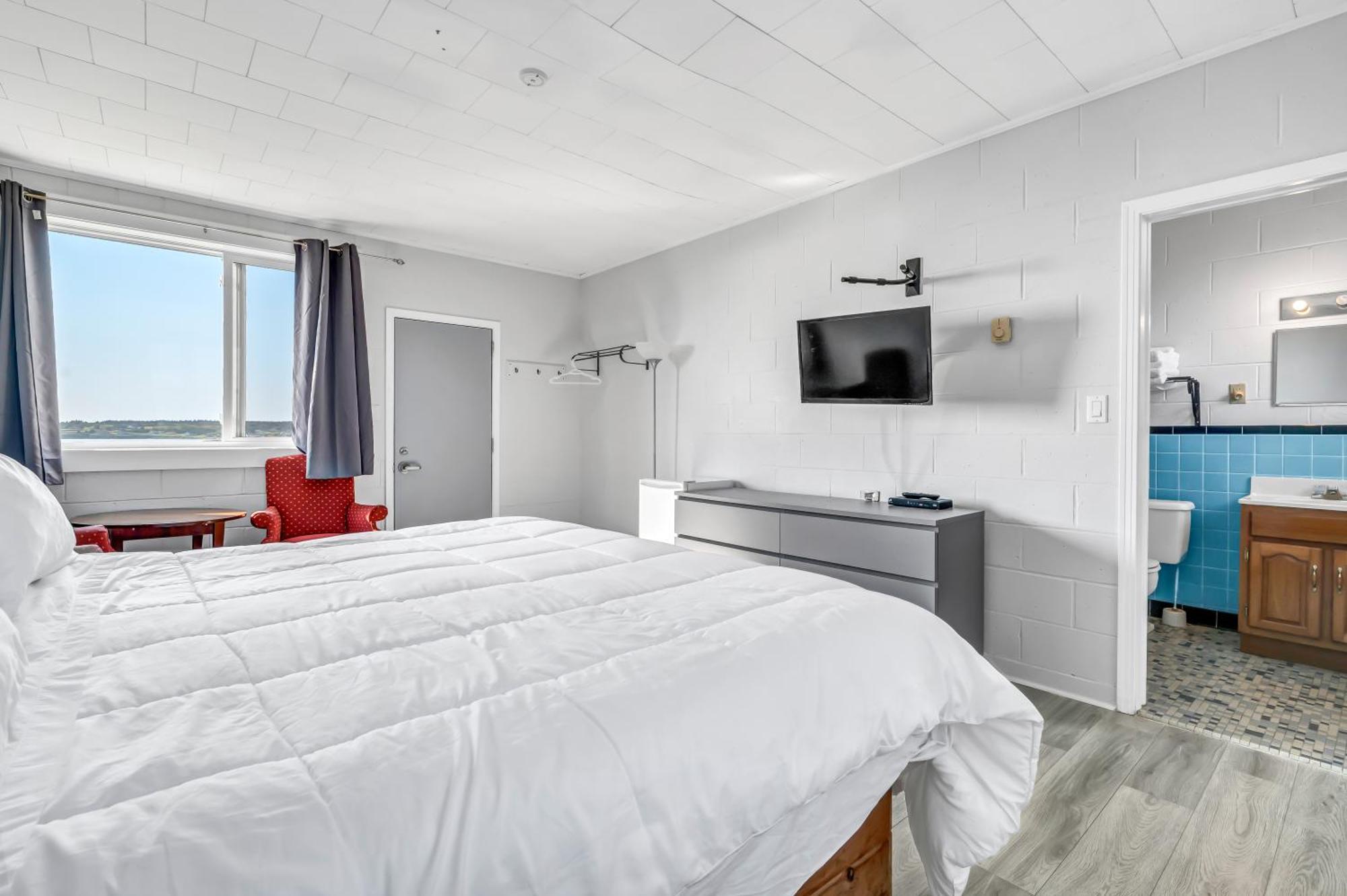 Cape View Motel & Cottages Mavilette Екстер'єр фото