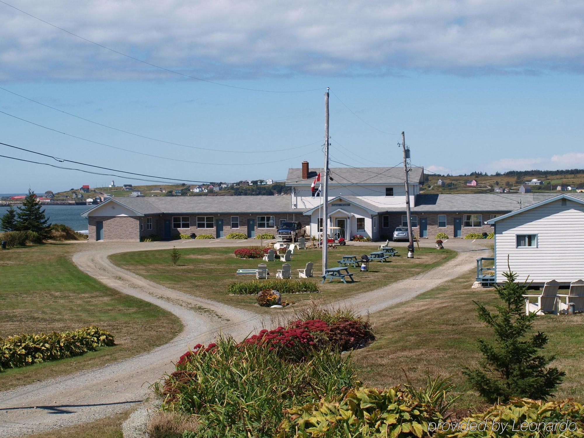 Cape View Motel & Cottages Mavilette Екстер'єр фото