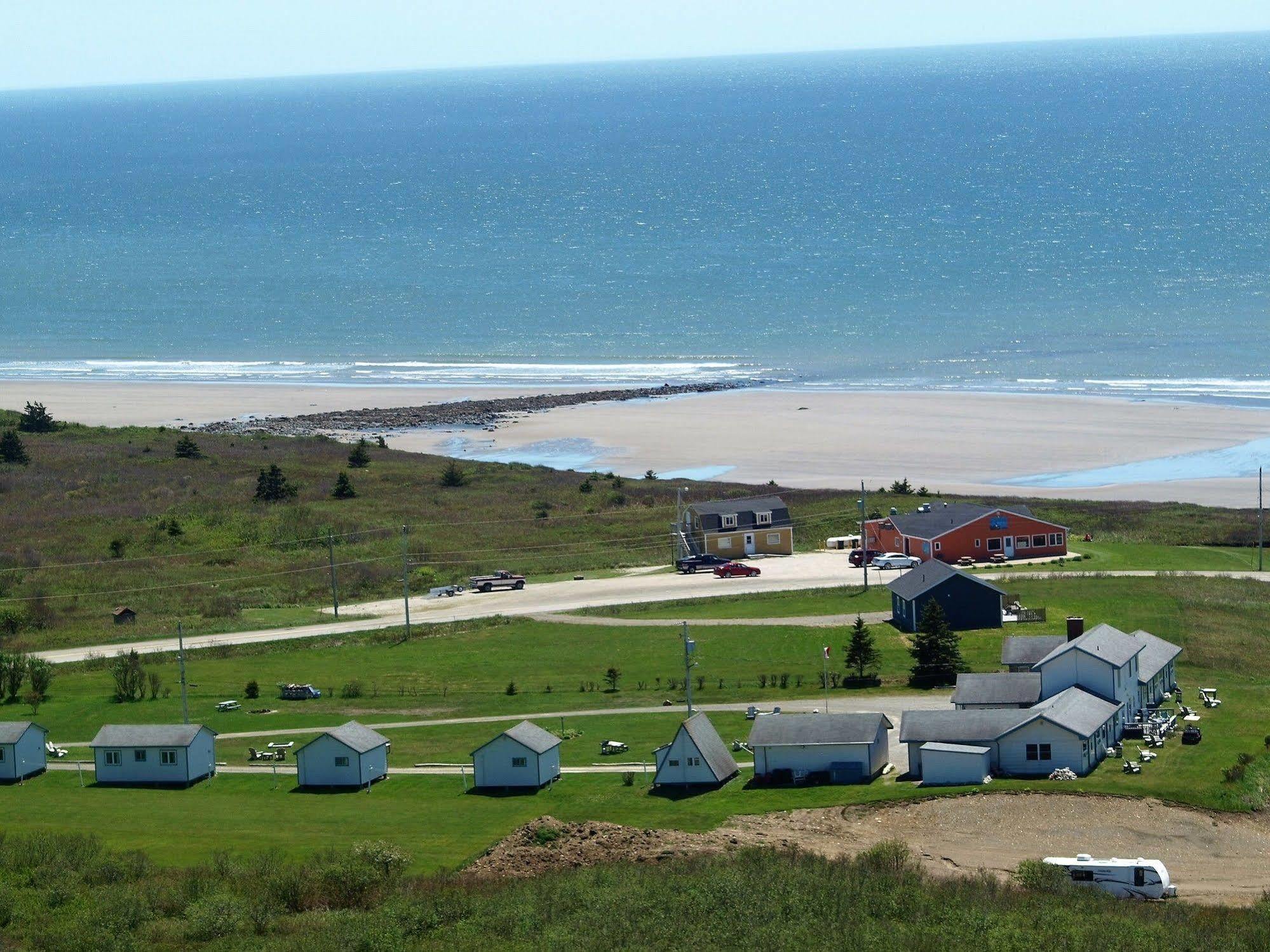 Cape View Motel & Cottages Mavilette Екстер'єр фото