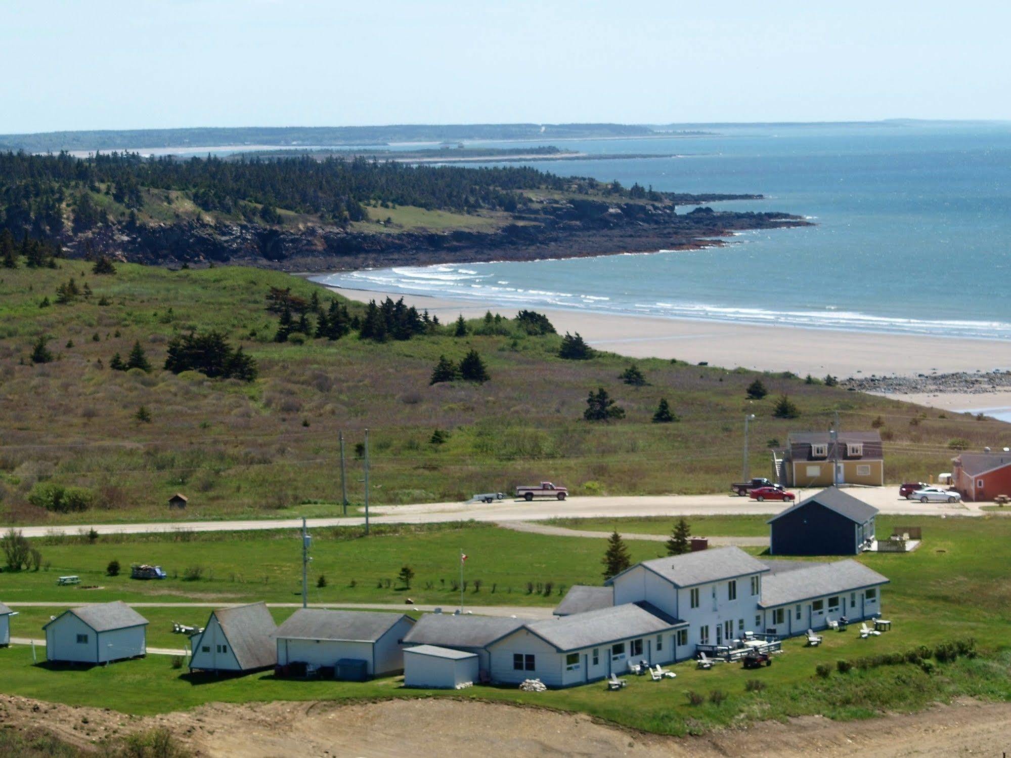 Cape View Motel & Cottages Mavilette Екстер'єр фото